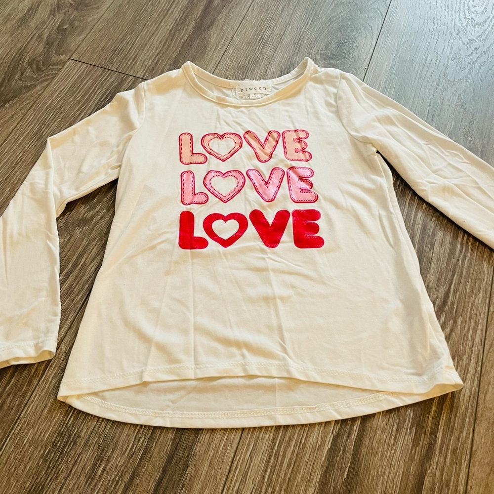 Size 6 Valentine’s Day shirt. Btween brand!